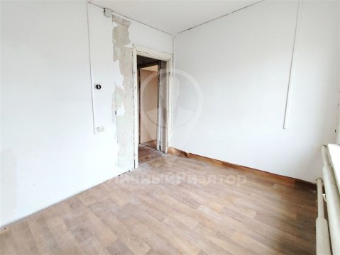 3-к квартира, 1/3 эт., 57м²