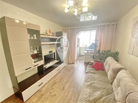 1-к квартира, 8/10 эт., 33м²