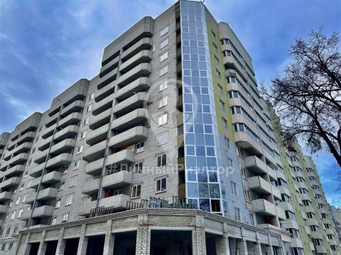 2-к квартира, 7/10 эт., 64м²