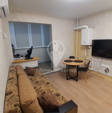 1-к квартира, 11/18 эт., 43м²