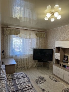 2-к квартира, 10/10 эт., 55м²