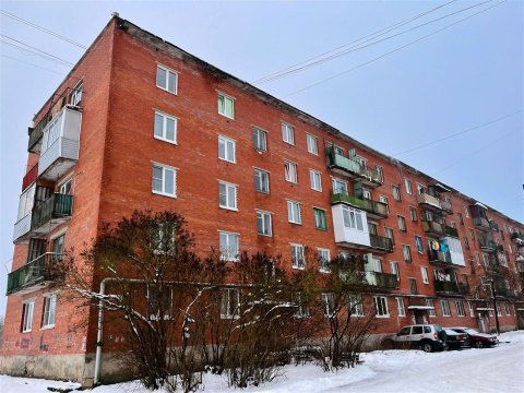 2-к квартира, 5/5 эт., 41м²