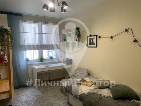 4-к квартира, 1/26 эт., 120м²