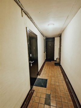 2-к квартира, 2/12 эт., 50м²