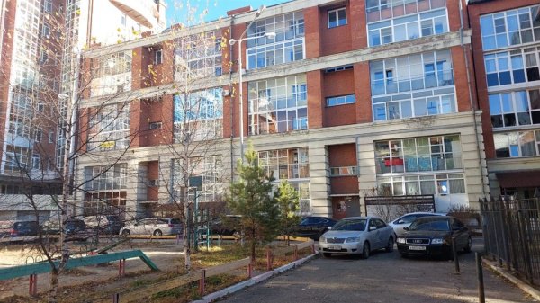 3-к квартира, 3/6 эт., 100м²