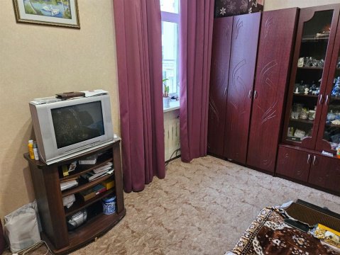 3-к квартира, 2/5 эт., 65м²