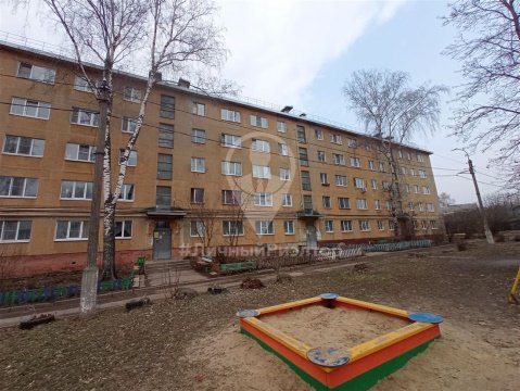 3-к квартира, 4/5 эт., 60м²