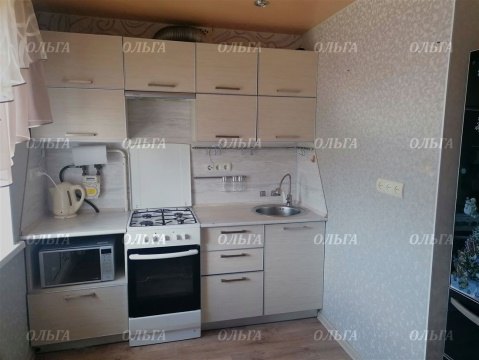 3-к квартира, 5/5 эт., 58м²