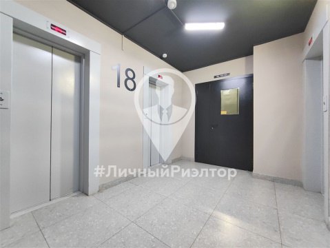 2-к квартира, 18/25 эт., 77м²