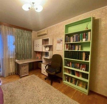 4-к квартира, 17/17 эт., 110м²