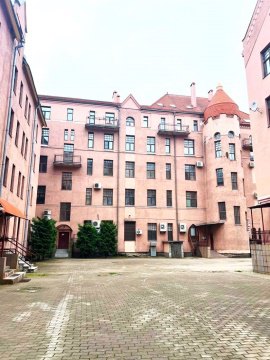 3-к квартира, 7/7 эт., 80м²