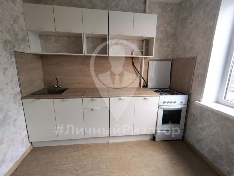 2-к квартира, 4/10 эт., 50м²