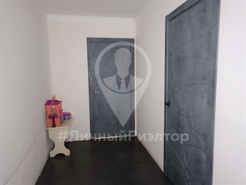 2-к квартира, 2/10 эт., 71м²