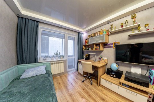 2-к квартира, 6/10 эт., 62м²