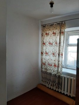 3-к квартира, 2/2 эт., 40м²