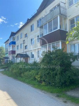 3-к квартира, 2/3 эт., 61м²