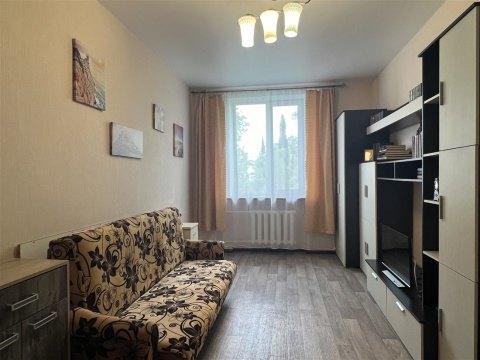 2-к квартира, 3/3 эт., 48м²