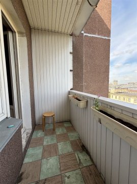 2-к квартира, 9/9 эт., 71м²