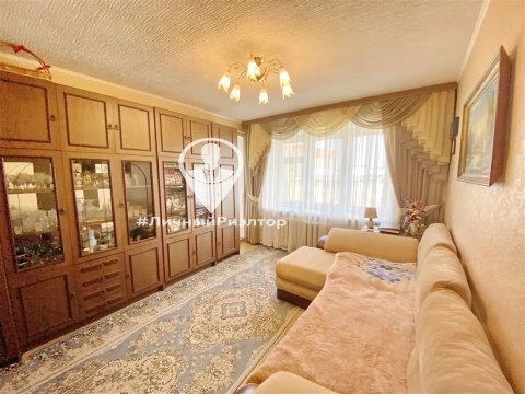 2-к квартира, 5/5 эт., 50м²