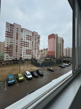 1-к квартира, 3/10 эт., 41м²