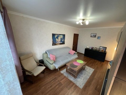 3-к квартира, 10/17 эт., 76м²