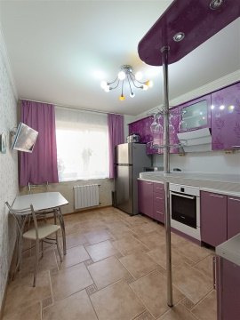 3-к квартира, 3/17 эт., 85м²