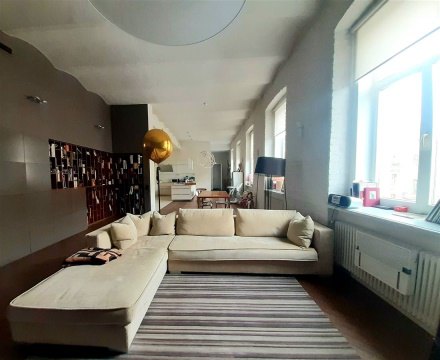 3-к квартира, 3/5 эт., 202м²