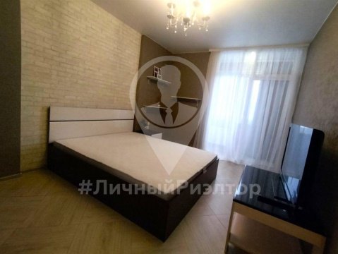 1-к квартира, 10/10 эт., 36м²