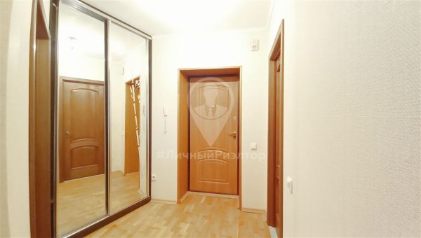 1-к квартира, 8/10 эт., 40м²