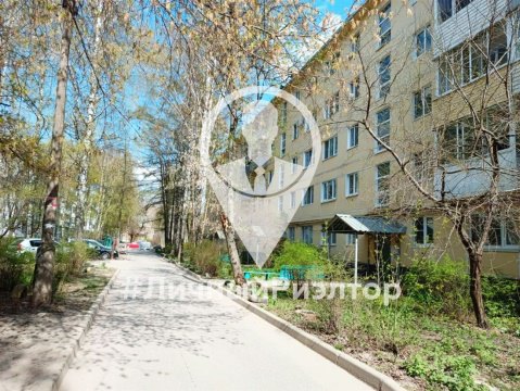 2-к квартира, 4/5 эт., 48м²