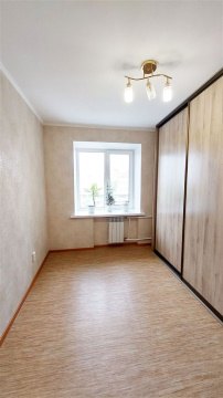 3-к квартира, 5/9 эт., 58м²