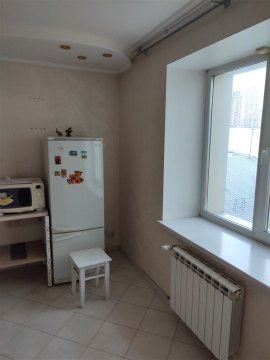 3-к квартира, 8/10 эт., 96м²