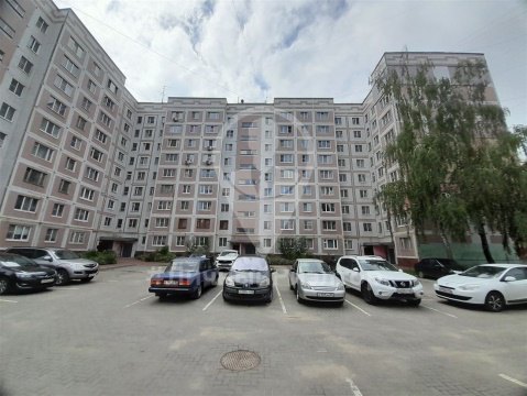 1-к квартира, 6/9 эт., 32м²