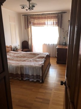 4-к квартира, 8/10 эт., 86м²