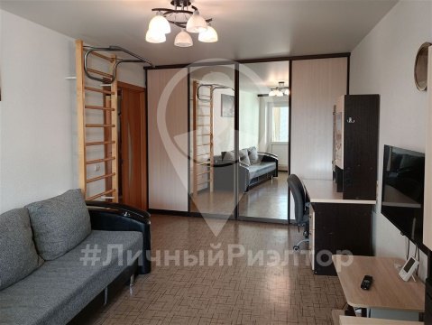 1-к квартира, 5/10 эт., 43м²