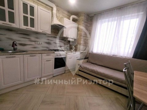 1-к квартира, 10/10 эт., 36м²