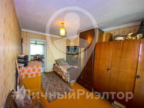 3-к квартира, 9/9 эт., 60м²