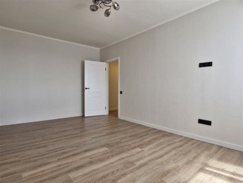 2-к квартира, 12/16 эт., 55м²