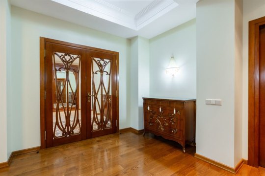 3-к квартира, 7/10 эт., 174м²