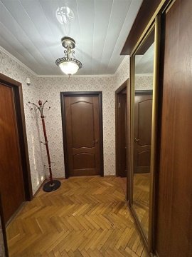 2-к квартира, 3/13 эт., 57м²