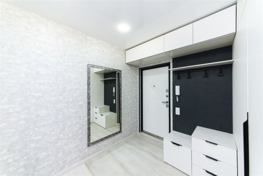 3-к квартира, 13/17 эт., 80м²