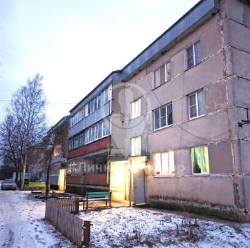 2-к квартира, 1/3 эт., 50м²