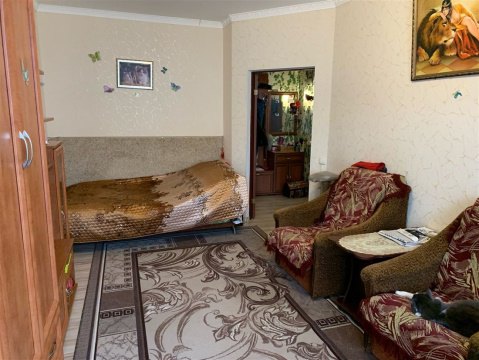 1-к квартира, 3/5 эт., 40м²