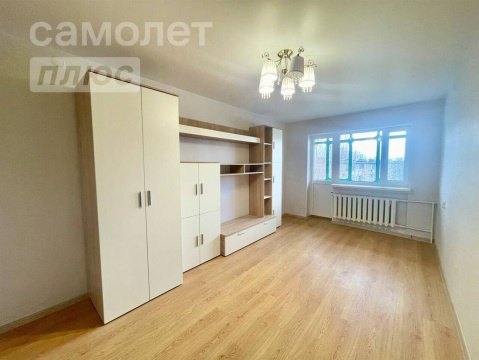 2-к квартира, 5/5 эт., 44м²