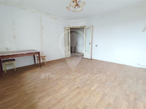 3-к квартира, 1/3 эт., 57м²