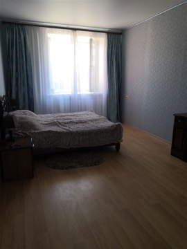 2-к квартира, 5/5 эт., 64м²