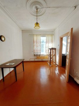 3-к квартира, 2/2 эт., 53м²