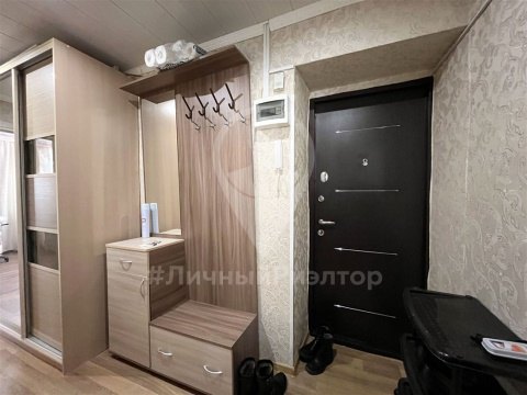 2-к квартира, 1/9 эт., 48м²