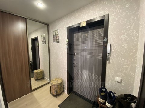 1-к квартира, 8/10 эт., 35м²