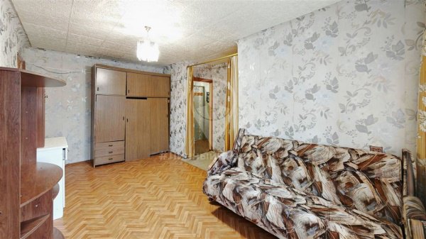 3-к квартира, 4/4 эт., 42м²